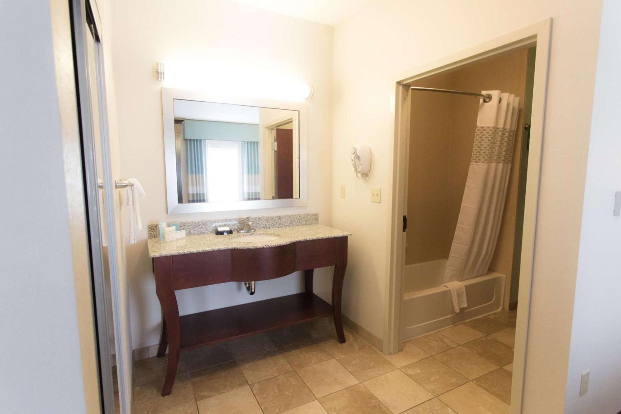 Hampton Inn & Suites Middlebury Kültér fotó