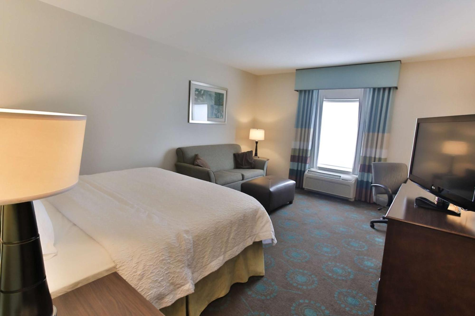 Hampton Inn & Suites Middlebury Kültér fotó