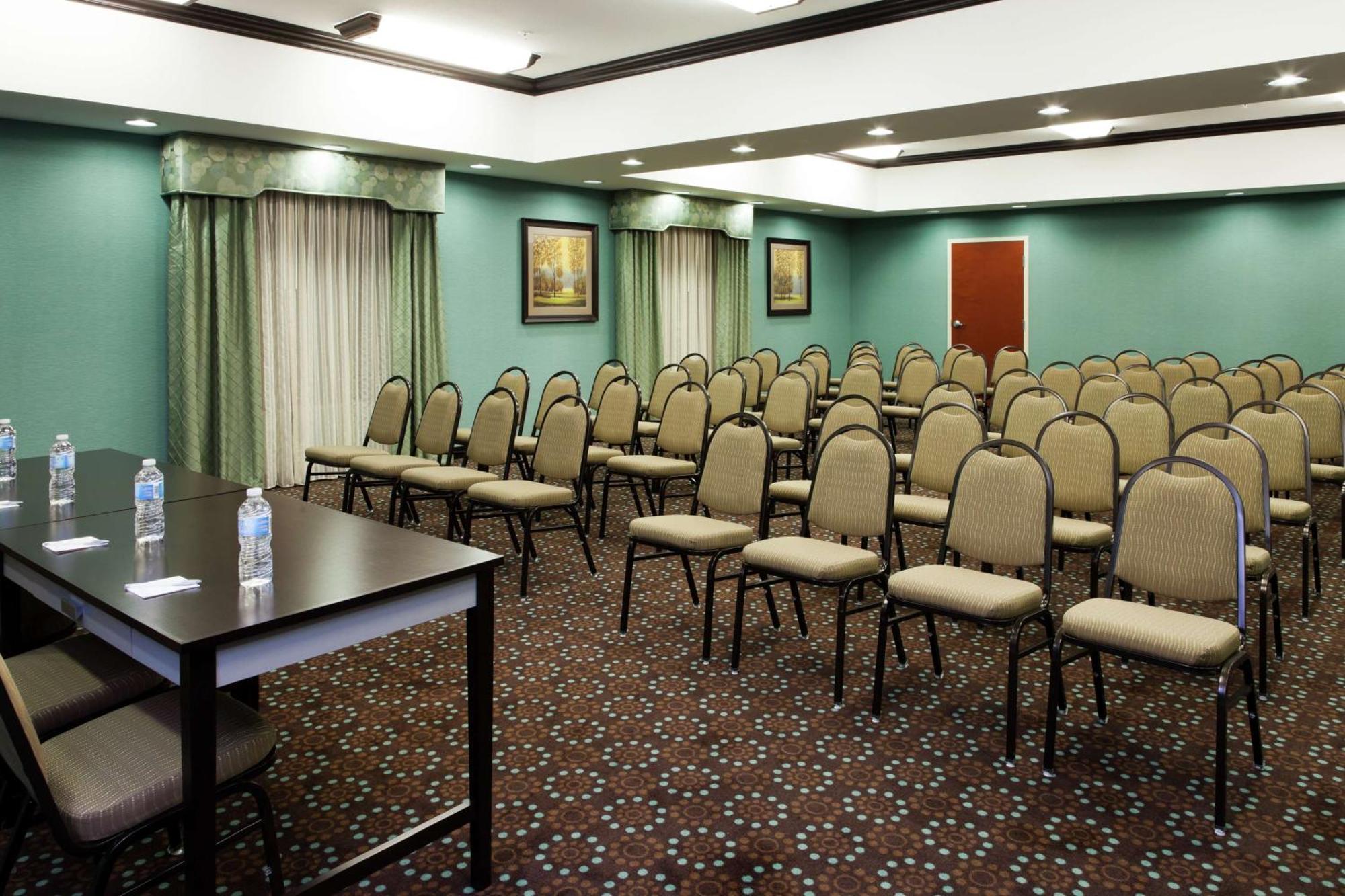 Hampton Inn & Suites Middlebury Kültér fotó