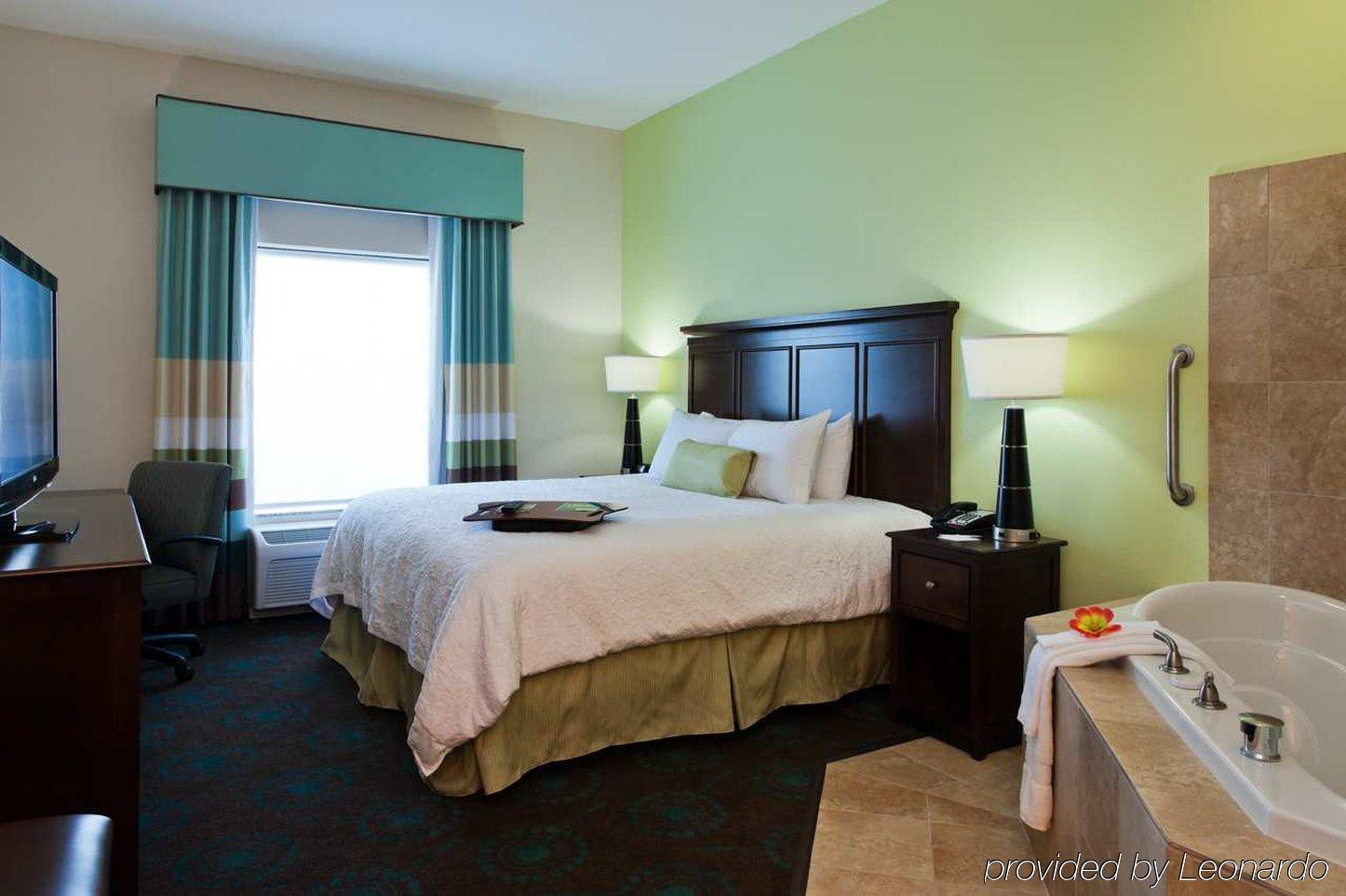 Hampton Inn & Suites Middlebury Szoba fotó